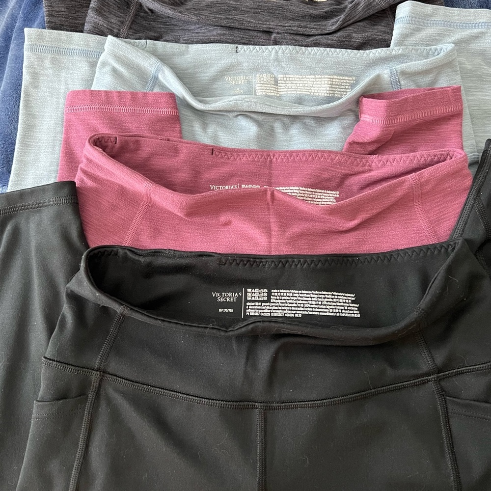 4 pairs, Victorias Secret leggings